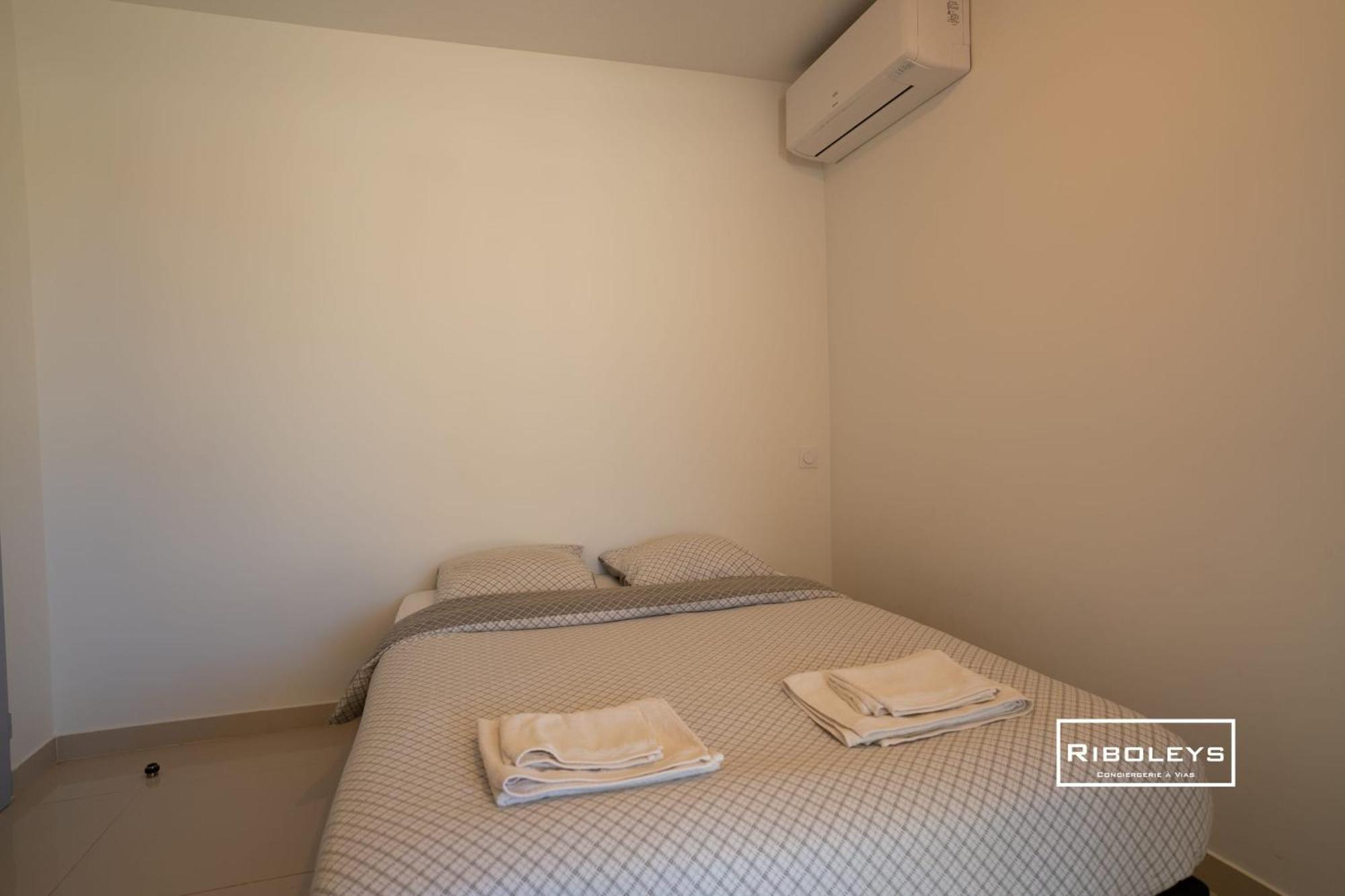 Grand T3 Neuf Climatise Avec Wifi A 100M De La Plage Vias Exterior foto