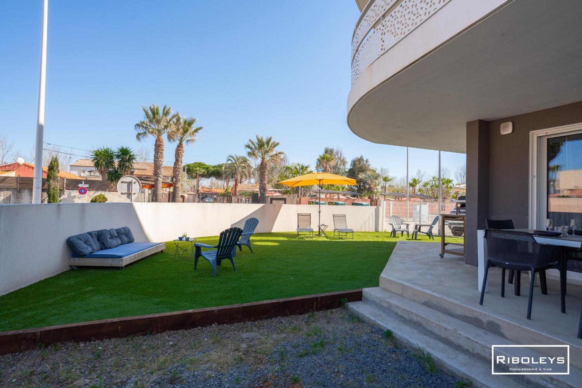 Grand T3 Neuf Climatise Avec Wifi A 100M De La Plage Vias Exterior foto