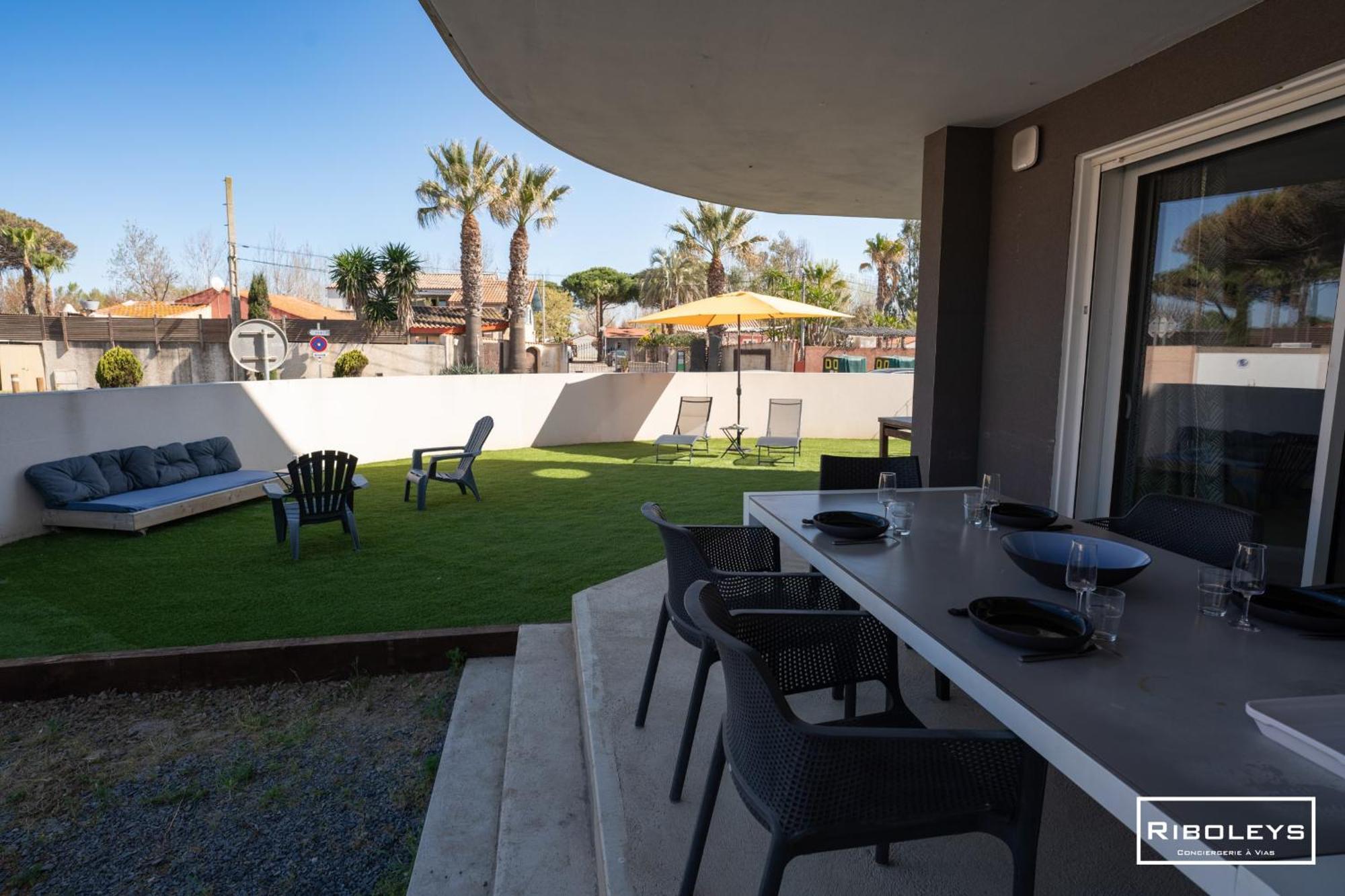 Grand T3 Neuf Climatise Avec Wifi A 100M De La Plage Vias Exterior foto
